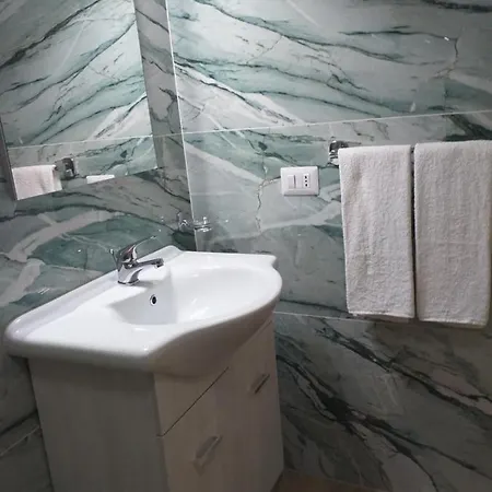 Il Mandorleto 2 Bed & Breakfast Ciro Marina